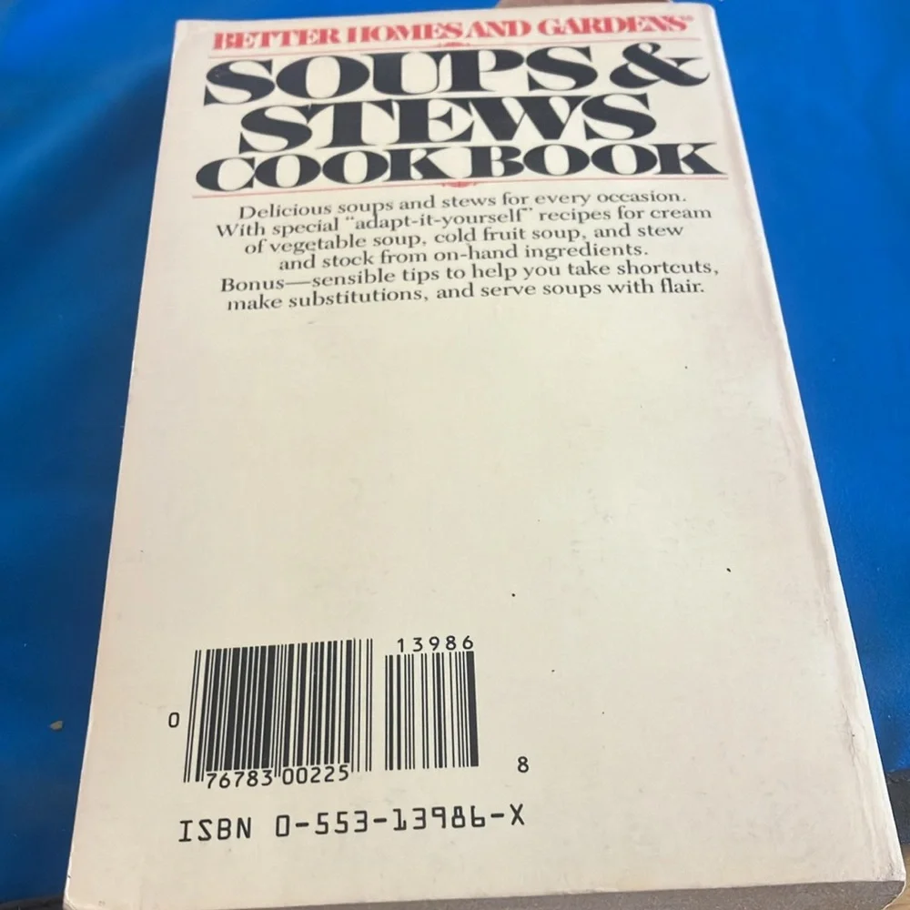 Better Homes and Gardens Soups & Stews Cookbook vintage